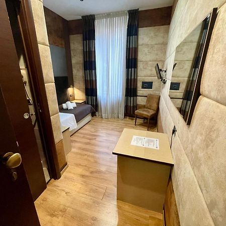 Blue Suite Vatican Guesthouse Rome Bagian luar foto