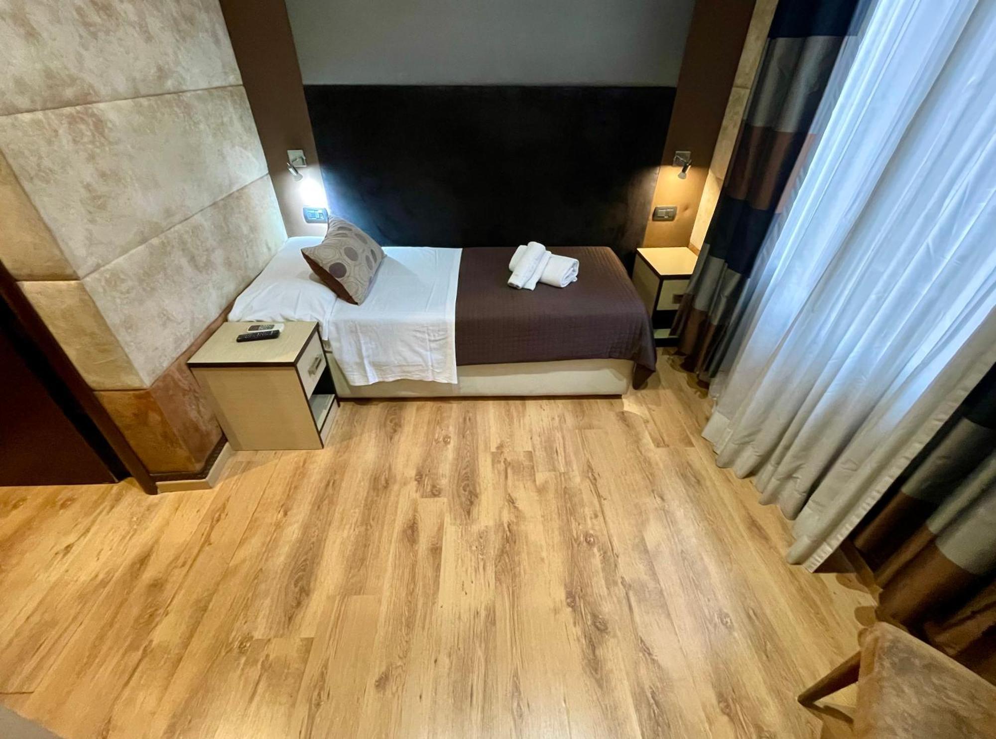 Blue Suite Vatican Guesthouse Rome Bagian luar foto