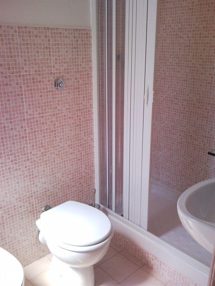 Blue Suite Vatican Guesthouse Rome Bagian luar foto