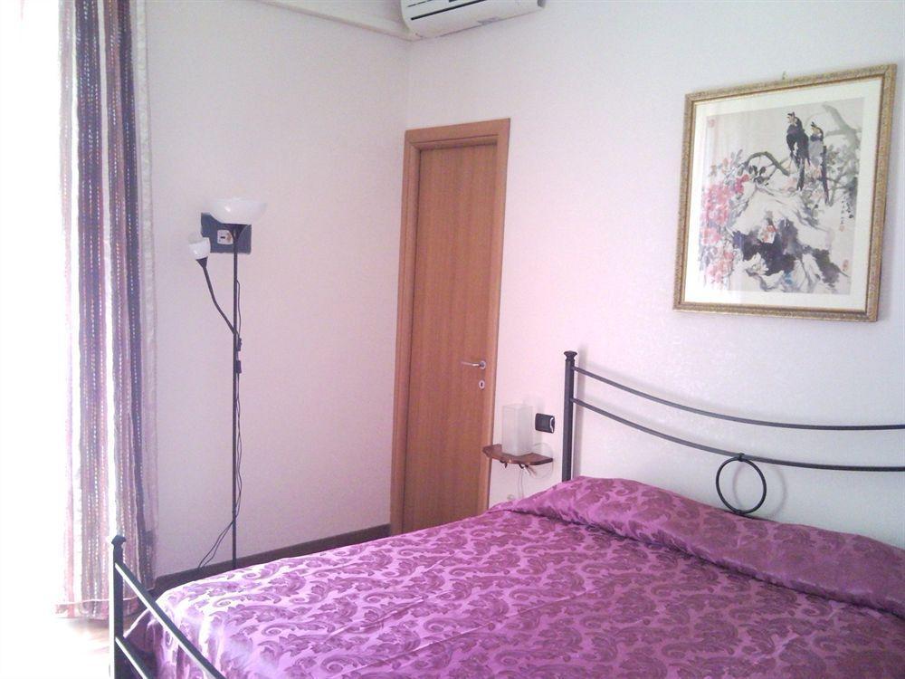 Blue Suite Vatican Guesthouse Rome Bagian luar foto